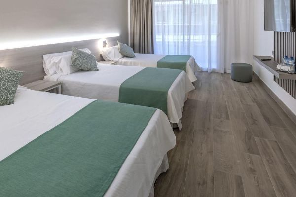 Casablanca Playa Hotel & Suites (Salou)